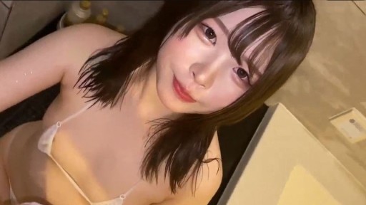 FC2PPV-3102386 ３射精！顔射とエッチのオンパレード！〜可愛さ爆発〜裏切りません！