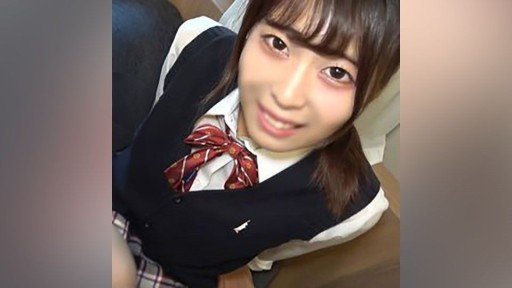 FC2PPV-4047777 甘えん坊のあいちゃん(20)に制服着させて初めてのSEXを思い出させてみた