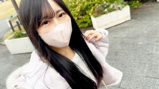 FC2PPV-4075436 超キレイ可愛い坂道系の彼女とハメ撮り♡一緒に繁華街を散歩してからホテルに入り、誰にも邪魔されずホテルでしっぽりラブラブ中出しSEX♡おまけ動画でフェラ抜きシーンあります