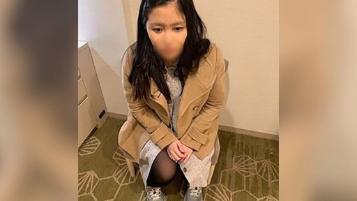 FC2PPV-4282620 幸薄すぎる人妻が生意気にもゴムをつけてというので、しぶしぶ付けましたが・・・