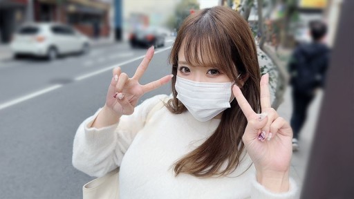 FC2PPV-4336020 性格良しおっぱい良しのお気に入りの彼女あみちゃんとラブラブハメ撮り♡透き通るようなキレイなおマ〇コにたっぷり中出し