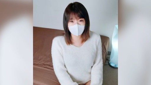 FC2PPV-4339200 スベスベお肌をキープした肉感的なむっちりＢＯＤＹを中年男にねっちょり愛撫され極太マラをねじ込まれればオマンコから白濁本気汁垂れ流しイキ！