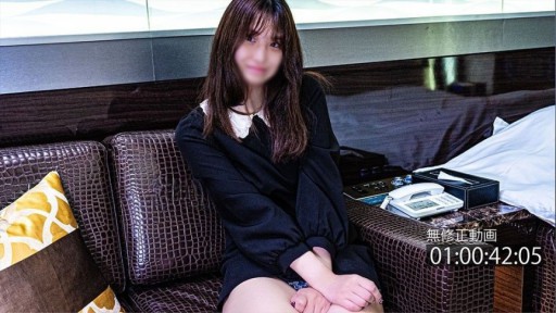 FC2PPV-4494864 無邪気で恥ずかしがり屋の真面目ねーちゃん