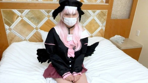 FC2PPV-4543750 エッチなのは禁止だけど自分から腰振っちゃうドスケベなコ○ルに膣奥打ち付け大量中出し！