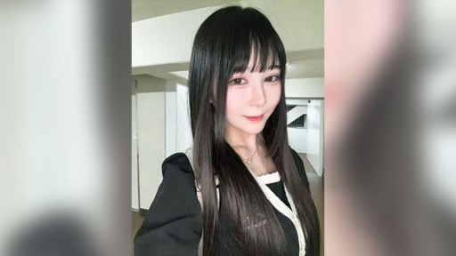 FC2PPV-4559721 パイパンキツマンに極太ディルド挑戦！